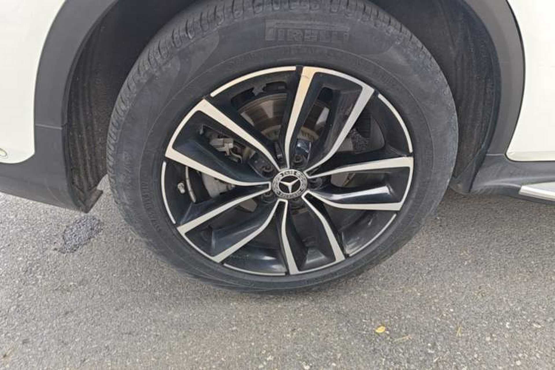 Used Mercedes-Benz GLC 2020 GLC 300 L 4MATIC Dynamic Edition Right Rear Wheel Hub