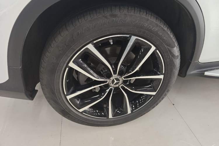 Used Mercedes-Benz GLC 2020 GLC 300 L 4MATIC Dynamic Edition Right Rear Wheel Hub