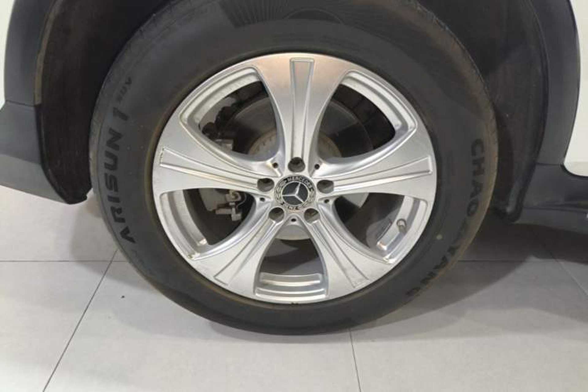 Used Mercedes-Benz GLC 2020 Facelifted GLC 260 L 4MATIC Dynamic Edition Right Rear Wheel Hub
