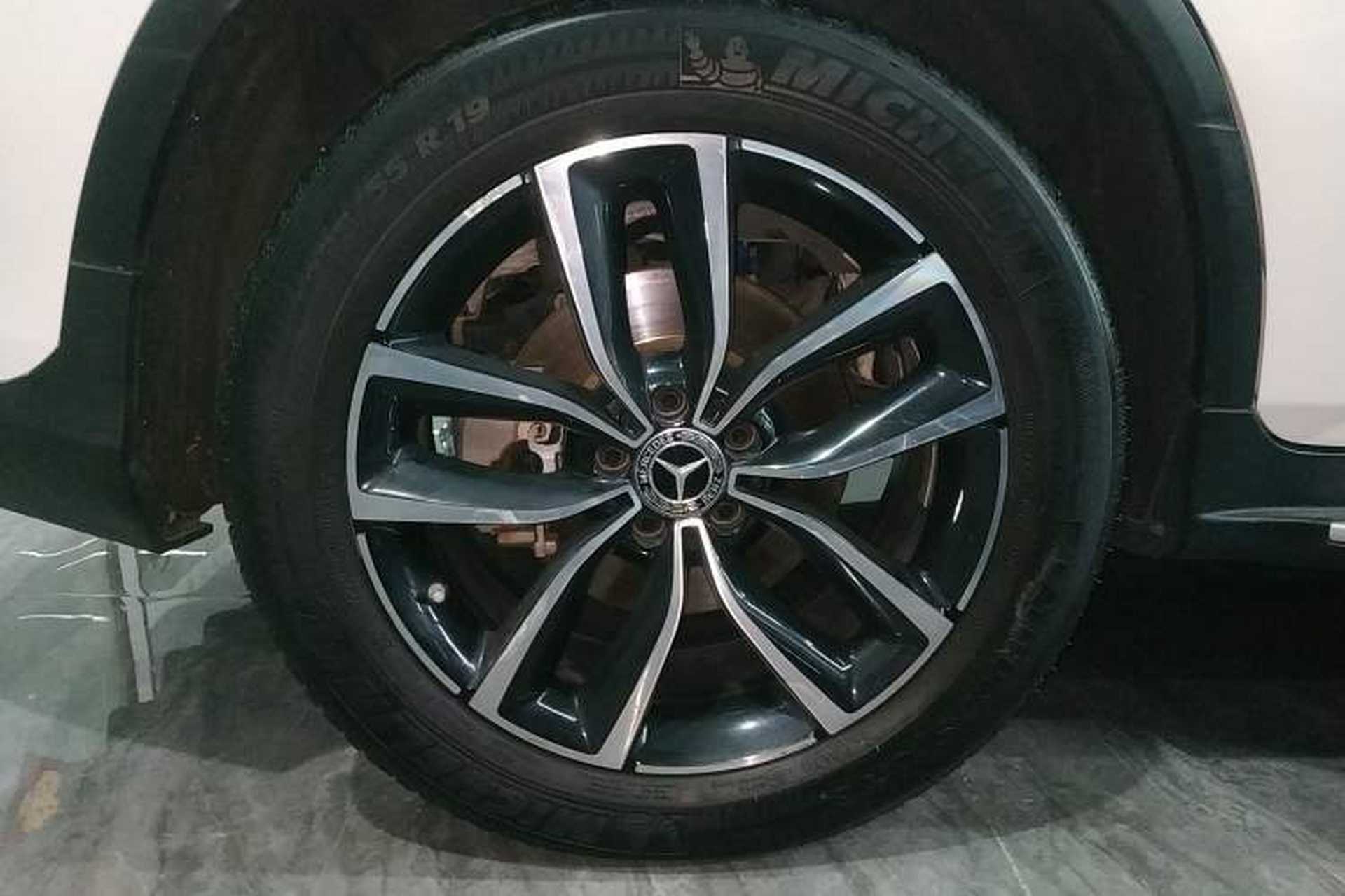 Used Mercedes-Benz GLC 2020 GLC 300 L 4MATIC Dynamic Edition Right Rear Wheel Hub