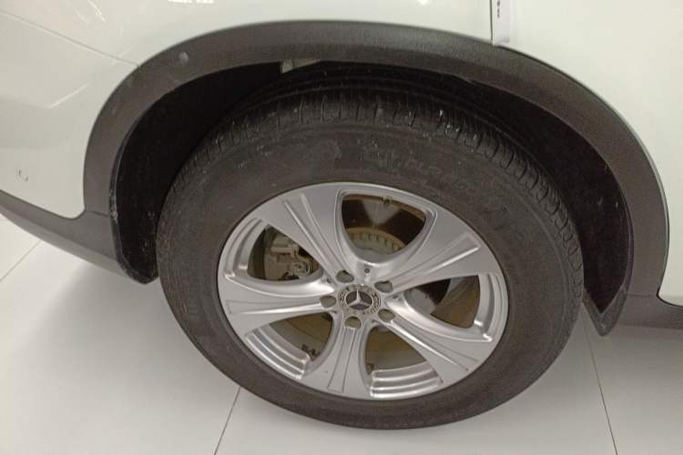Used Mercedes-Benz GLC 2020 GLC 260 L 4MATIC Dynamic Model Right Rear Wheel Hub