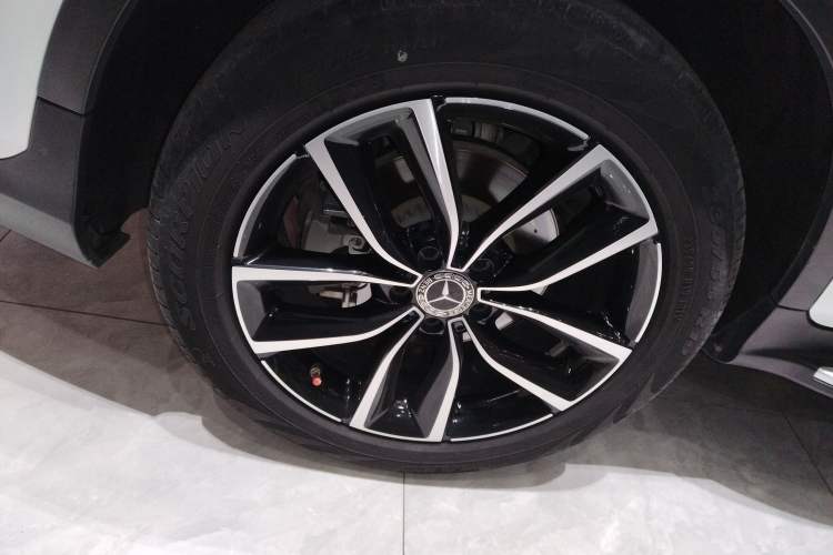 Used Mercedes-Benz GLC 2020 Facelift GLC 300 L 4MATIC Dynamic Edition Right Rear Wheel Hub