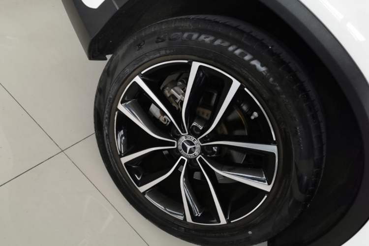 Used Mercedes-Benz GLC 2020 Facelift GLC 300 L 4MATIC Dynamic Edition Right Rear Wheel Hub