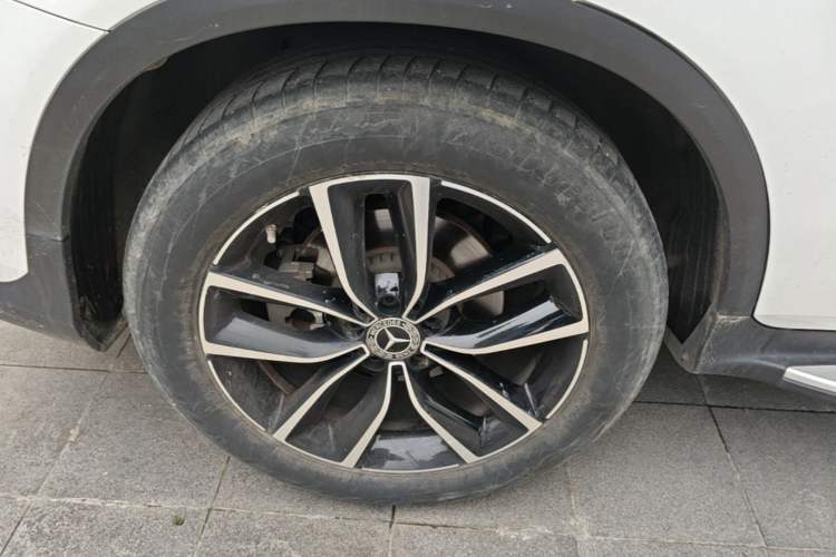 Used Mercedes-Benz GLC 2020 Facelift GLC 300 L 4MATIC Dynamic Edition Right Rear Wheel Hub