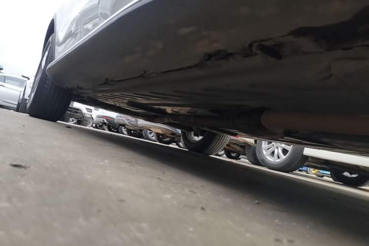 Used Mercedes-Benz GLC 2020 Facelifted GLC 260 L 4MATIC Dynamic Edition Right Side Sill