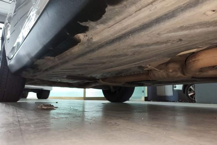Used Mercedes-Benz GLC 2020 Facelift GLC 260 L 4MATIC Luxury Edition Right Side Sill
