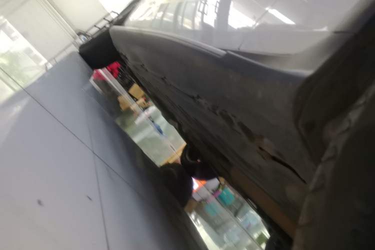 Used Mercedes-Benz GLC 2020 Facelifted GLC 300 L 4MATIC AMG-Line Right Side Sill