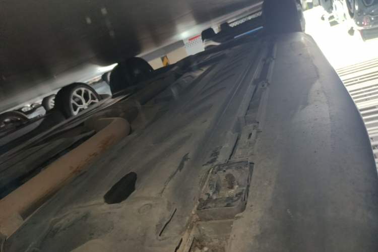 Used Mercedes-Benz GLC 2020 Facelifted GLC 300 L 4MATIC AMG-Line Right Side Sill