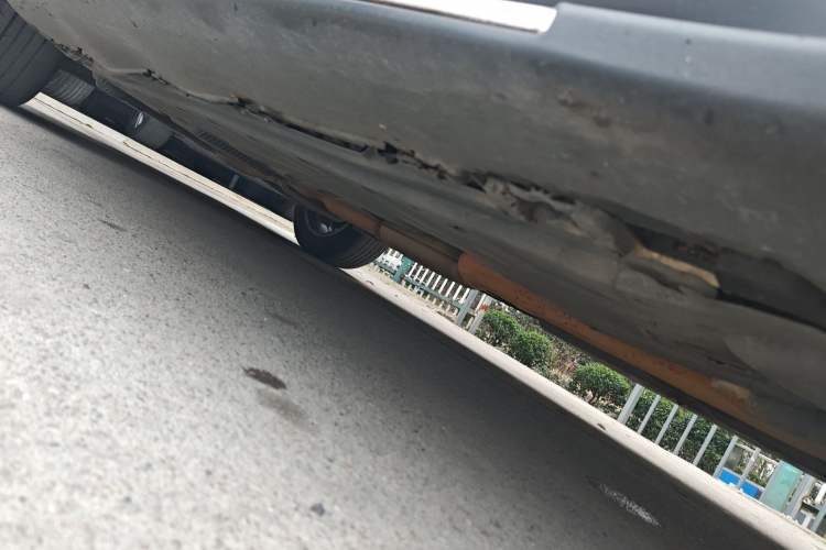 Used Mercedes-Benz GLC 2020 GLC 260 L 4MATIC Dynamic Model Right Side Sill