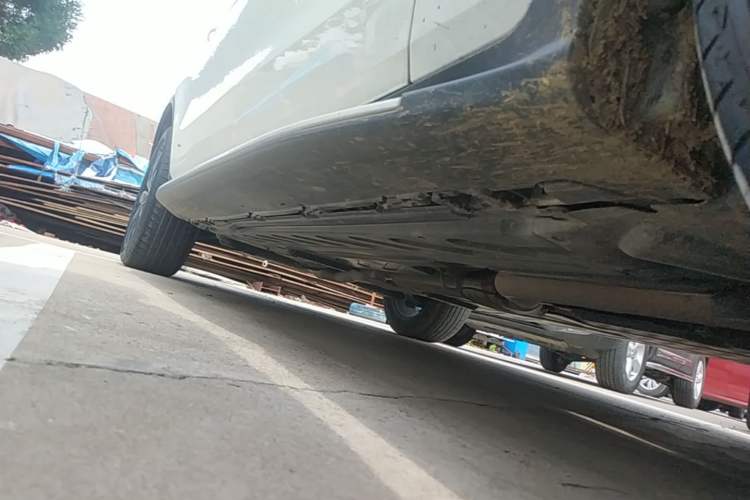 Used Mercedes-Benz GLC 2020 Facelift GLC 300 L 4MATIC Dynamic Edition Right Side Sill