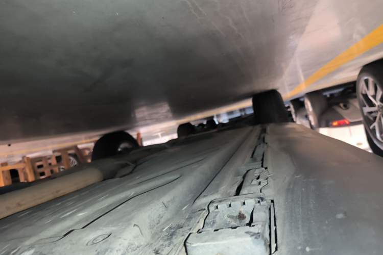 Used Mercedes-Benz GLC 2020 Facelifted GLC 260 L 4MATIC Dynamic Edition Right Side Sill