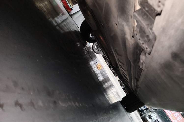 Used Mercedes-Benz GLC 2020 GLC 260 L 4MATIC Luxury Model Right Side Sill