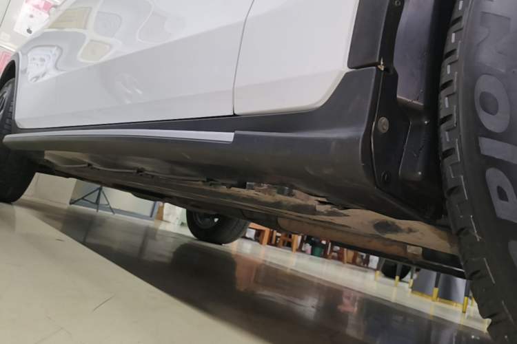 Used Mercedes-Benz GLC 2020 Facelift GLC 300 L 4MATIC Dynamic Edition Right Side Sill