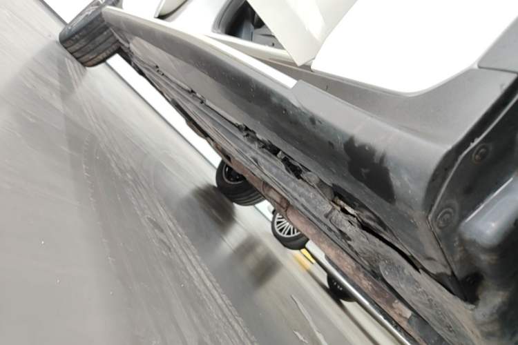 Used Mercedes-Benz GLC 2020 Facelift GLC 300 L 4MATIC Dynamic Edition Right Side Sill