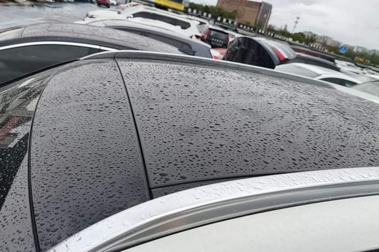 Used Mercedes-Benz GLC 2020 Facelifted GLC 260 L 4MATIC Dynamic Edition Roof