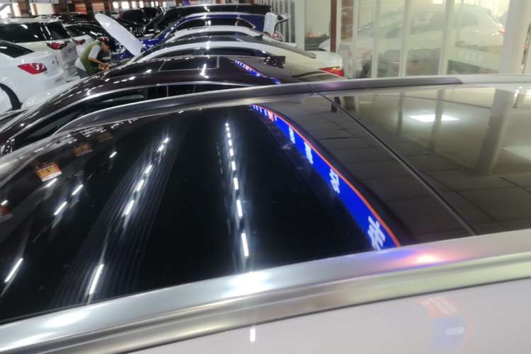 Used Mercedes-Benz GLC 2020 Facelifted GLC 300 L 4MATIC AMG-Line Roof