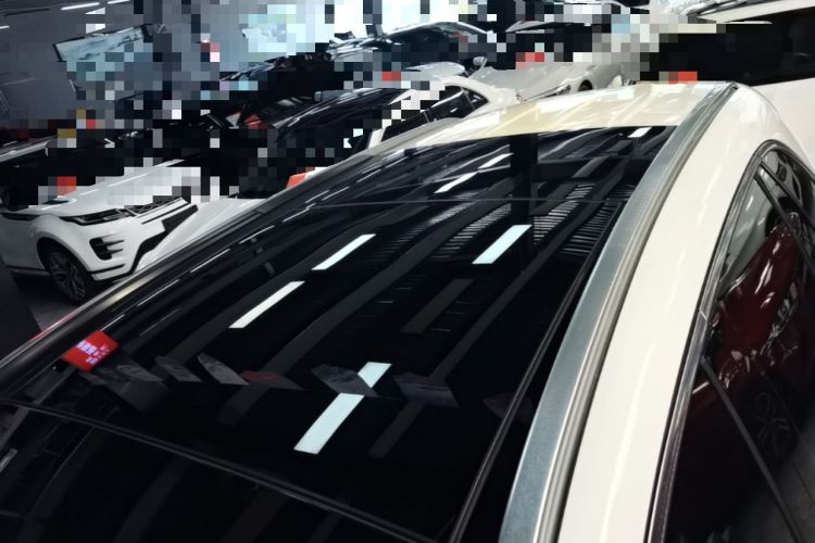 Used Mercedes-Benz GLC 2020 GLC 260 L 4MATIC Dynamic Model Roof