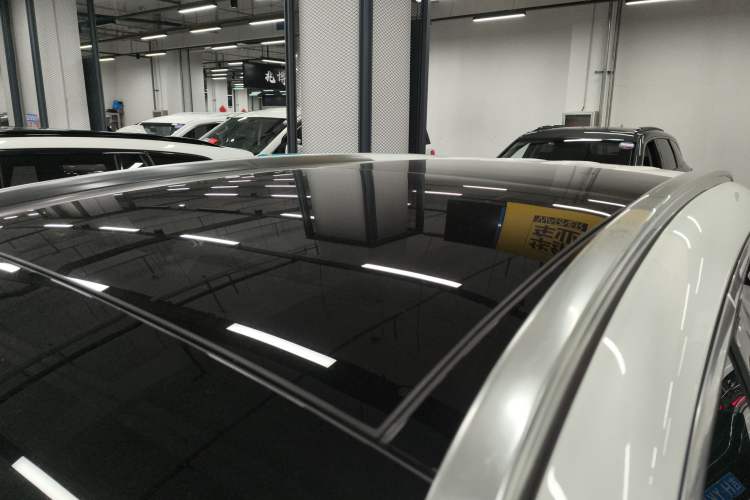 Used Mercedes-Benz GLC 2020 Facelifted GLC 260 L 4MATIC Dynamic Edition Roof