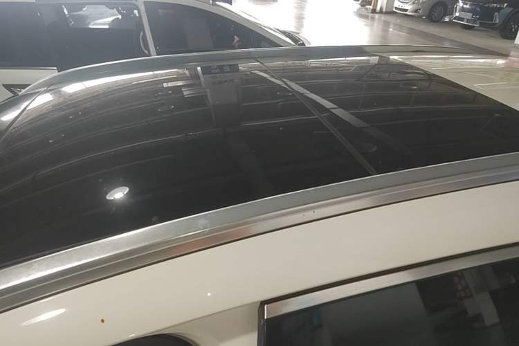 Used Mercedes-Benz GLC 2020 Facelifted GLC 260 L 4MATIC Dynamic Edition Roof