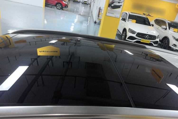Used Mercedes-Benz GLC 2020 Facelifted GLC 260 L 4MATIC Dynamic Edition Roof