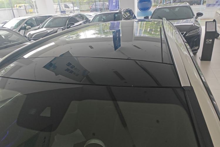 Used Mercedes-Benz GLC 2020 Facelift GLC 300 L 4MATIC Dynamic Edition Roof