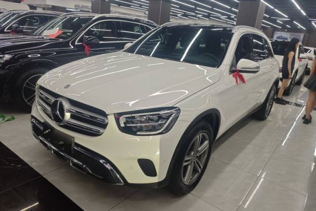 Ojetý Mercedes-Benz GLC 2020 Facelifted GLC 260 L 4MATIC Dynamic Edition