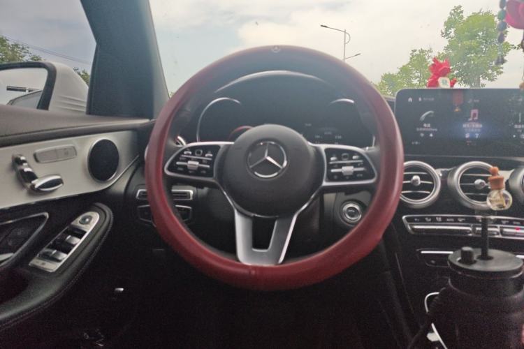 Used Mercedes-Benz GLC 2020 Facelifted GLC 260 L 4MATIC Dynamic Edition Steering Wheel