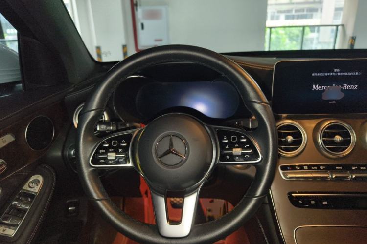 Used Mercedes-Benz GLC 2020 GLC 300 L 4MATIC Dynamic Edition Steering Wheel