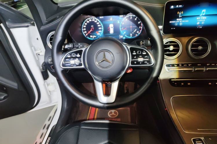 Used Mercedes-Benz GLC 2020 GLC 300 L 4MATIC Dynamic Edition Steering Wheel