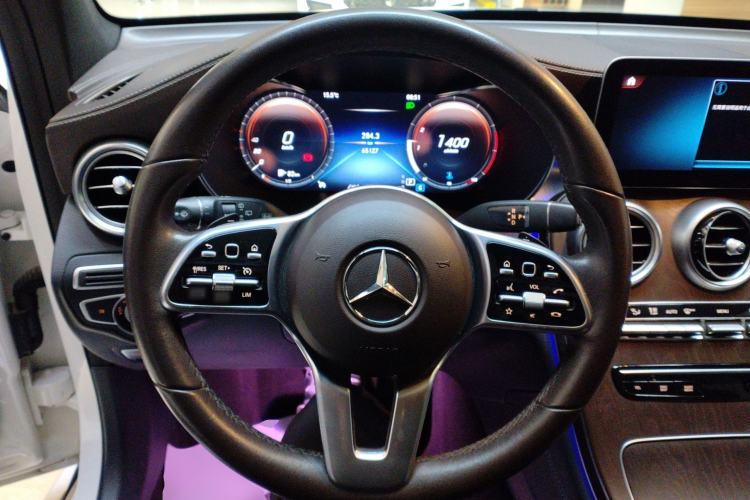 Used Mercedes-Benz GLC 2020 GLC 300 L 4MATIC Dynamic Edition Steering Wheel