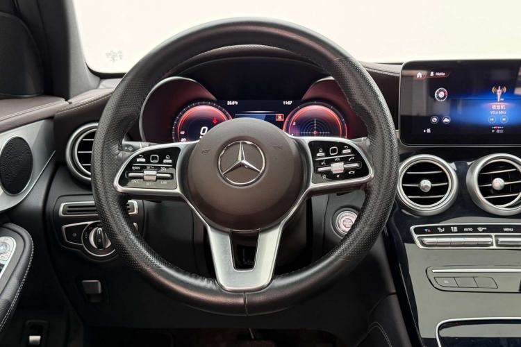 Used Mercedes-Benz GLC 2020 Facelifted GLC 260 L 4MATIC Dynamic Edition Steering Wheel