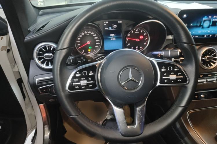 Used Mercedes-Benz GLC 2020 GLC 260 L 4MATIC Dynamic Model Steering Wheel