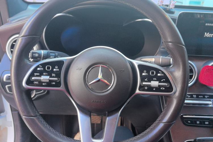 Used Mercedes-Benz GLC 2020 GLC 300 L 4MATIC Dynamic Edition Steering Wheel