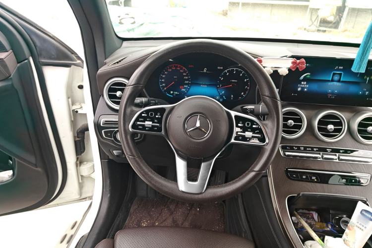 Used Mercedes-Benz GLC 2020 Facelift GLC 300 L 4MATIC Dynamic Edition Steering Wheel