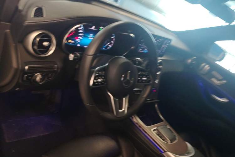 Used Mercedes-Benz GLC 2020 Facelift GLC 300 L 4MATIC Dynamic Edition Steering Wheel