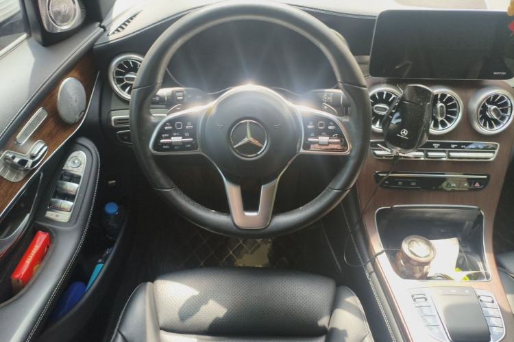 Used Mercedes-Benz GLC 2020 Facelift GLC 300 L 4MATIC Dynamic Edition Steering Wheel