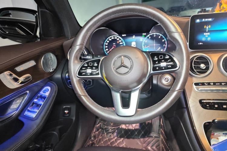 Used Mercedes-Benz GLC 2020 GLC 300 L 4MATIC Dynamic Edition Steering Wheel