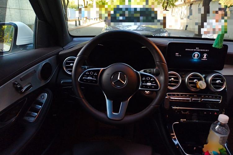Used Mercedes-Benz GLC 2020 Facelifted GLC 260 L 4MATIC Dynamic Edition Steering Wheel