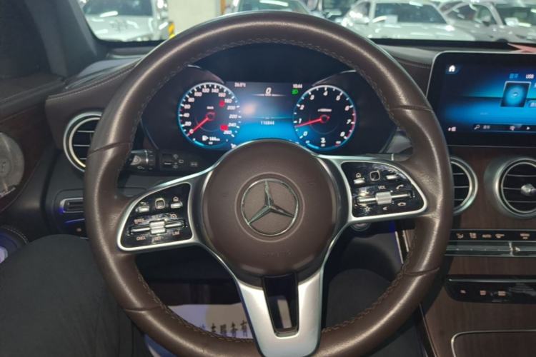Used Mercedes-Benz GLC 2020 Facelifted GLC 300 L 4MATIC AMG-Line Steering Wheel