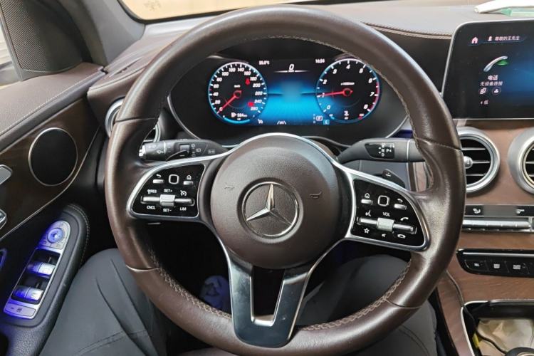 Used Mercedes-Benz GLC 2020 GLC 300 L 4MATIC Dynamic Edition Steering Wheel