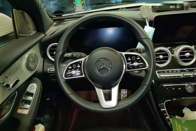 Used Mercedes-Benz GLC 2020 Facelifted GLC 260 L 4MATIC Dynamic Edition Steering Wheel