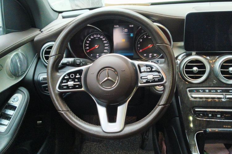Used Mercedes-Benz GLC 2020 GLC 260 L 4MATIC Dynamic Model Steering Wheel
