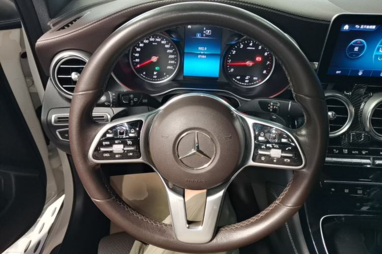 Used Mercedes-Benz GLC 2020 GLC 260 L 4MATIC Dynamic Model Steering Wheel