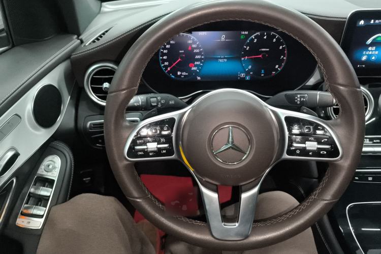 Used Mercedes-Benz GLC 2020 Facelifted GLC 260 L 4MATIC Dynamic Edition Steering Wheel