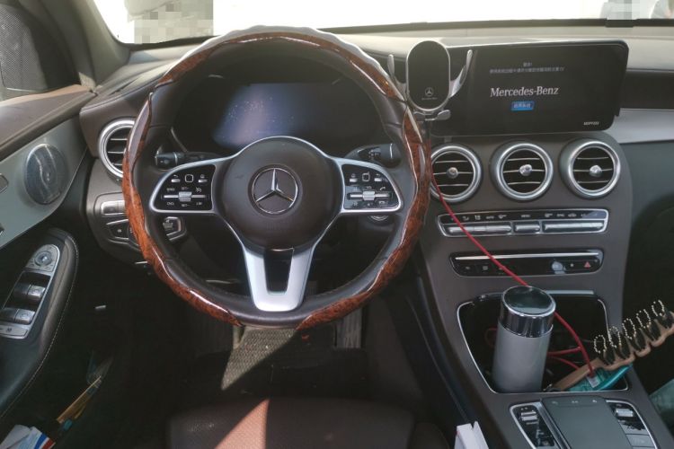 Used Mercedes-Benz GLC 2020 Facelifted GLC 260 L 4MATIC Dynamic Edition Steering Wheel