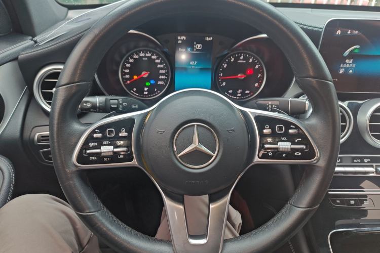 Used Mercedes-Benz GLC 2020 GLC 260 L 4MATIC Dynamic Model Steering Wheel