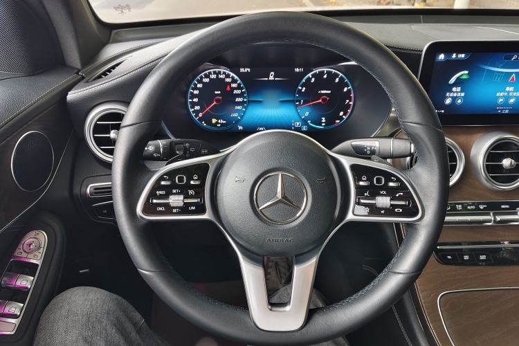 Used Mercedes-Benz GLC 2020 GLC 300 L 4MATIC Dynamic Edition Steering Wheel