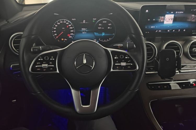 Used Mercedes-Benz GLC 2020 Facelift GLC 300 L 4MATIC Dynamic Edition Steering Wheel