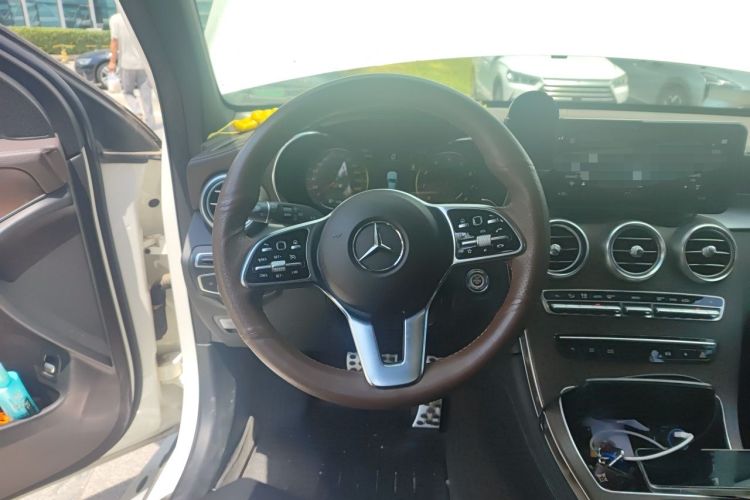 Used Mercedes-Benz GLC 2020 GLC 300 L 4MATIC Dynamic Edition Steering Wheel