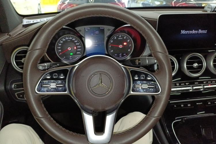 Used Mercedes-Benz GLC 2020 GLC 260 L 4MATIC Dynamic Model Steering Wheel